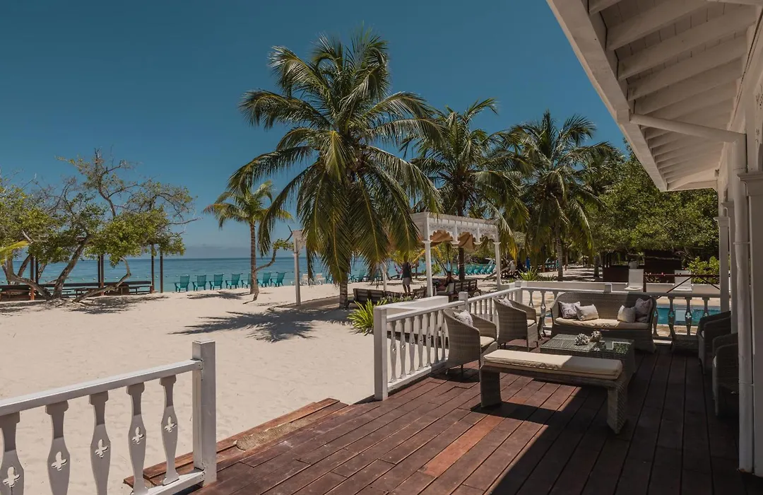 Hotel Agua Azul Beach Resort-1